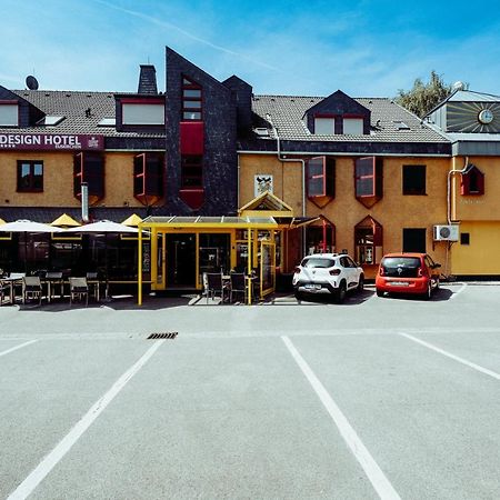 Design Hotel Euskirchen Exterior photo